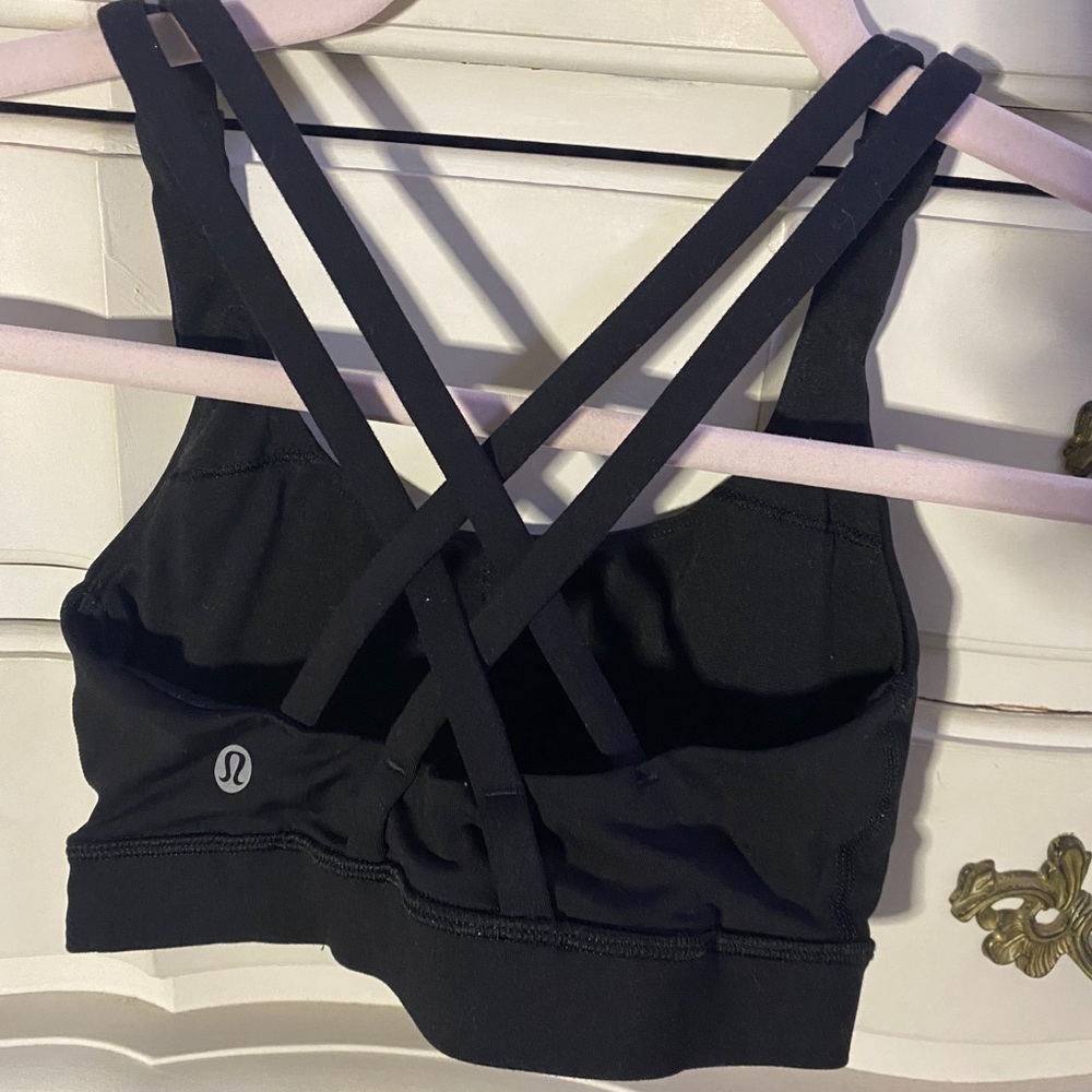 Lululemon athletic energy sports bra size 2 black